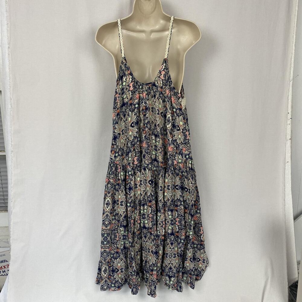 Umgee Boho Flyaway Tie Front Top Medium Floral Crochet Lace Babydoll Festival - Picture 6 of 12